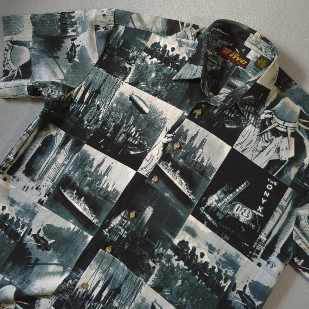 212 NYC Urban Tech Uniform Mens Large NYC Photo Collage Button Down Shirt